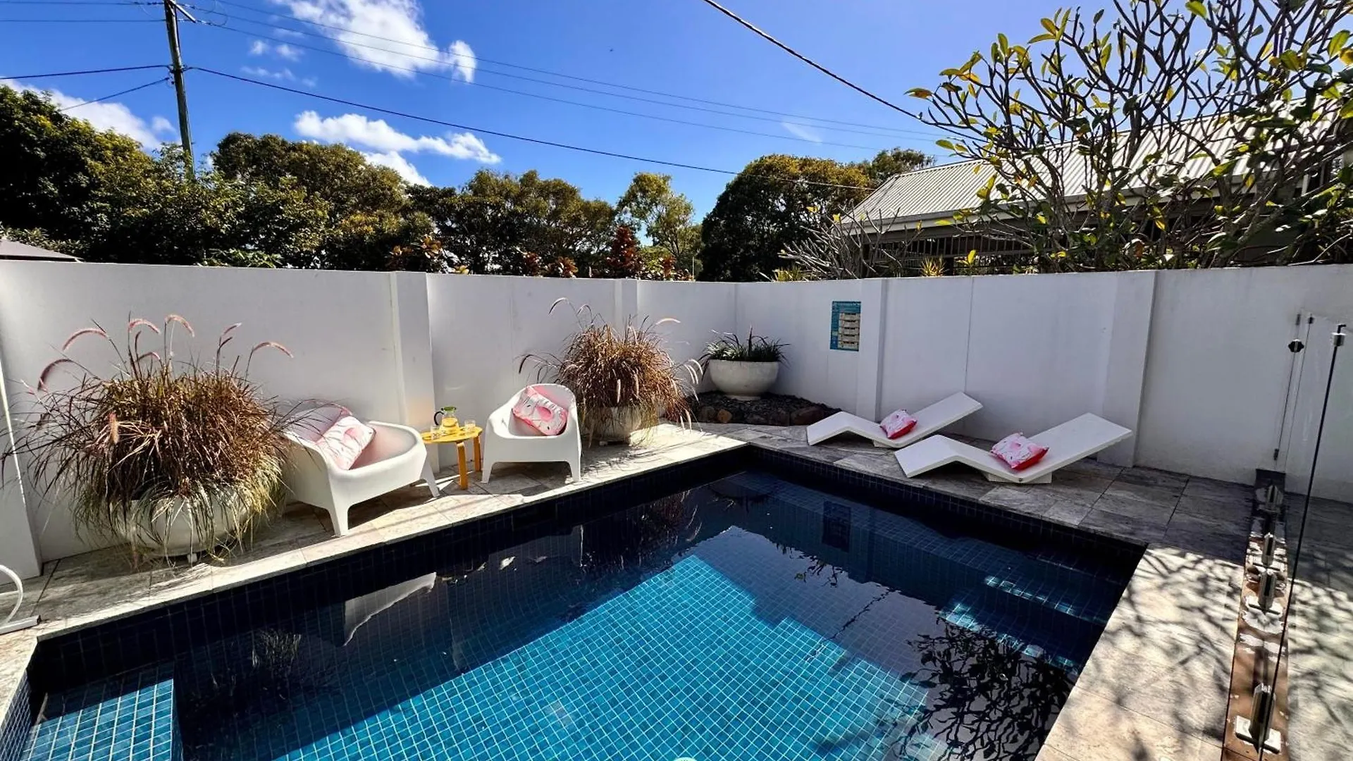 Gold Coast-Miami Mid-Century Beach Home With Pool 0*, Gold Coast